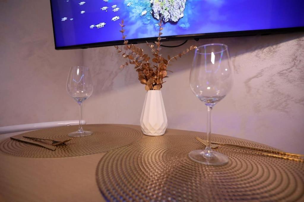 Apartment Jacuzzi Prive *